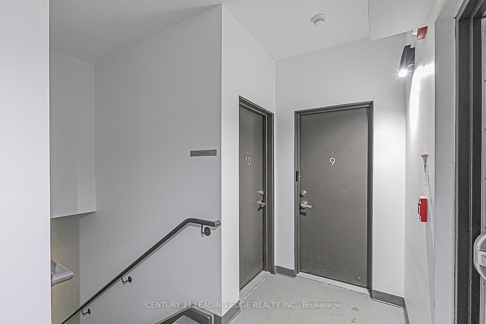 Property Photo: 14 Marquette Avenue 10 ON M6A 0E1