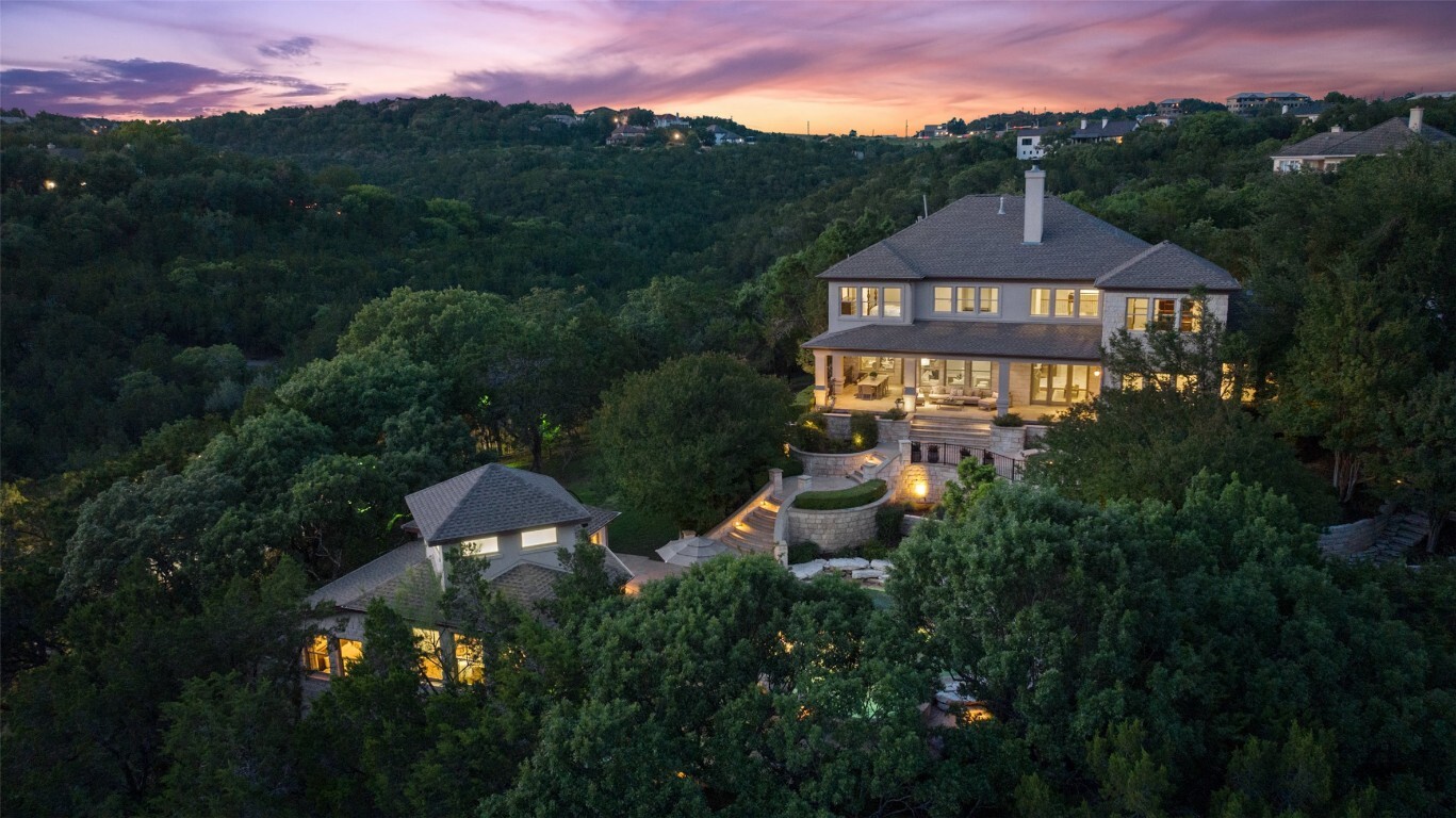 Property Photo:  512 Newhall Cove  TX 78746 
