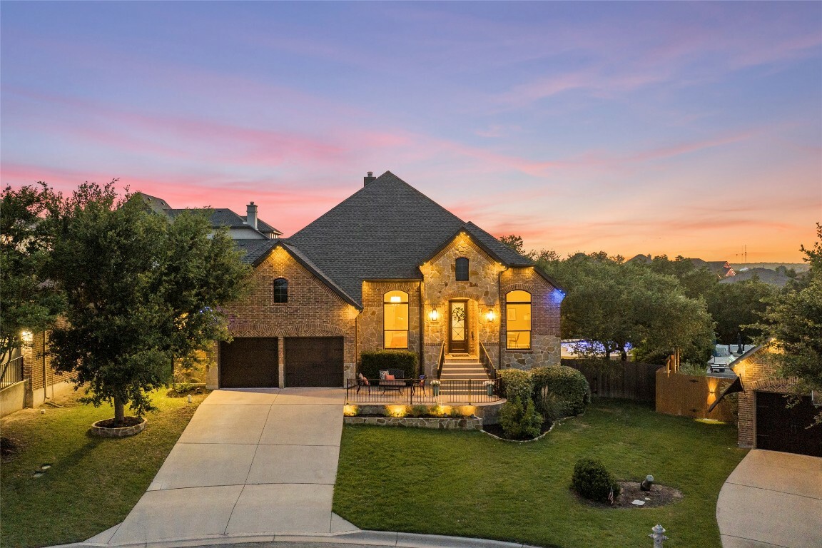 Property Photo: 405 Mirafield Lane TX 78737