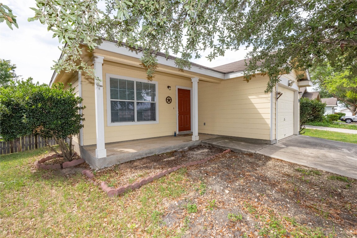 Property Photo:  3259 Wren Brook Drive  TX 78130 