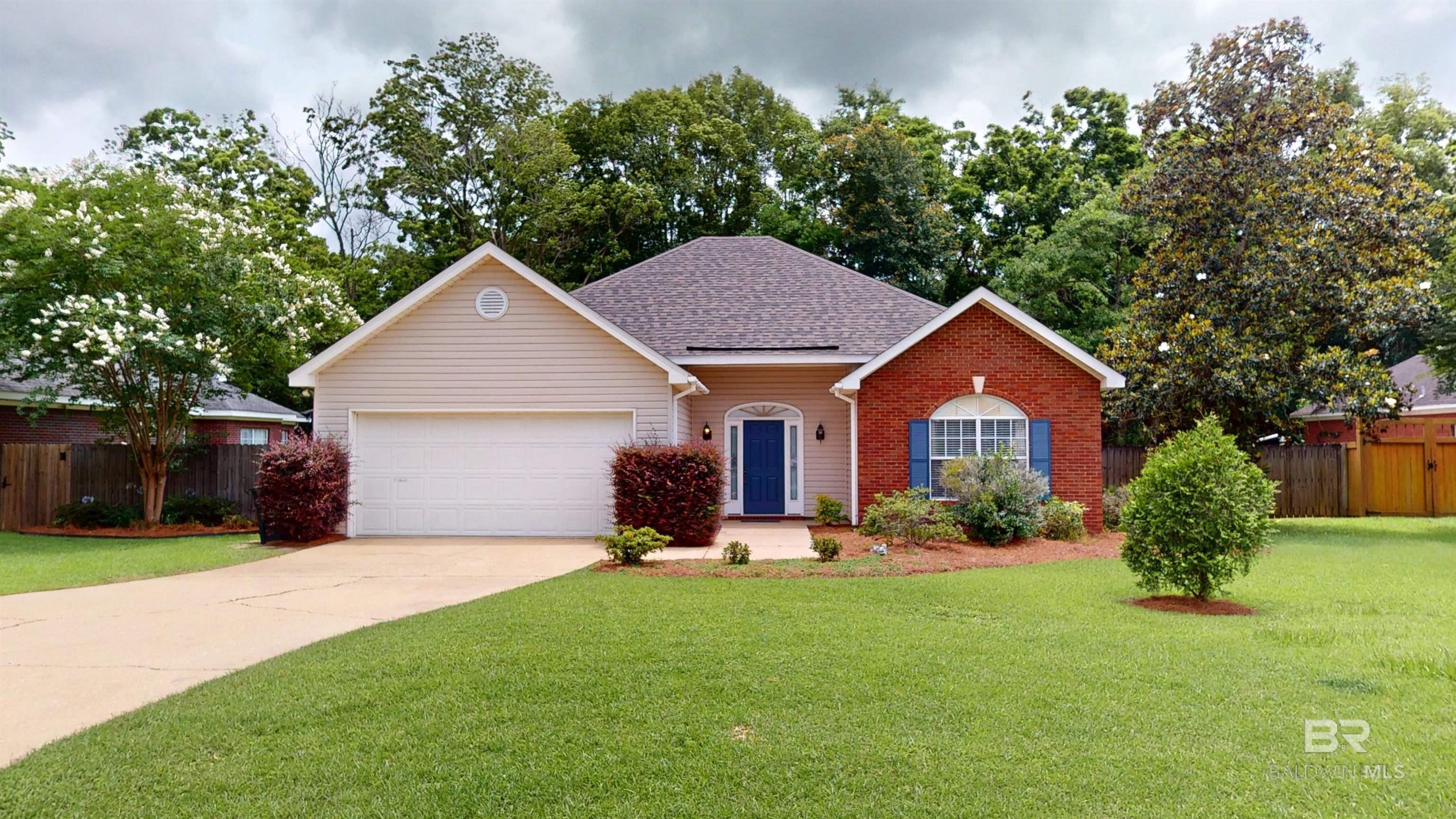 Property Photo: 20575 Lowry Drive AL 36532