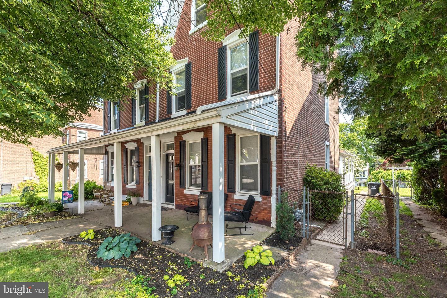 Property Photo: 424 W High Street PA 19460