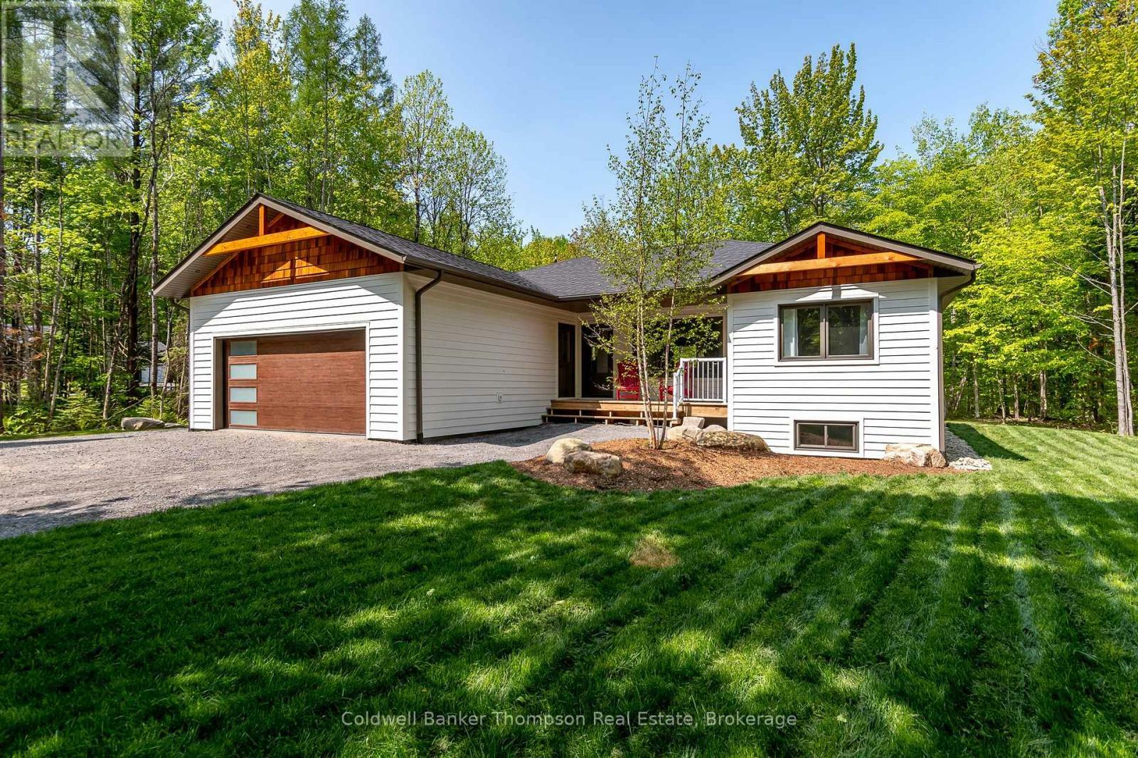 Photo de la propriété: 1854 Old Muskoka Road ON P0B 1M0