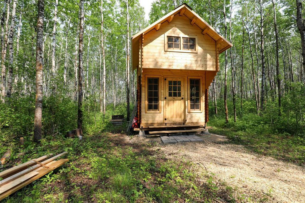 Photo de la propriété: 40125 48 Rd North Road North MB R5J 0A2