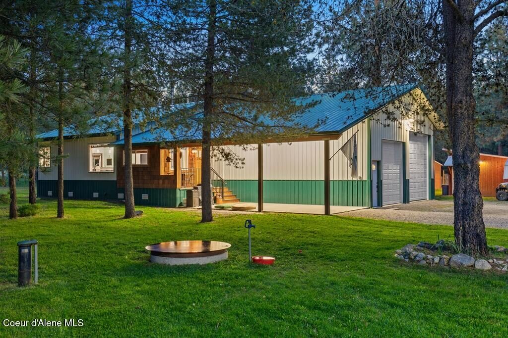 Property Photo:  28344 N Linzy Ln  ID 83801 