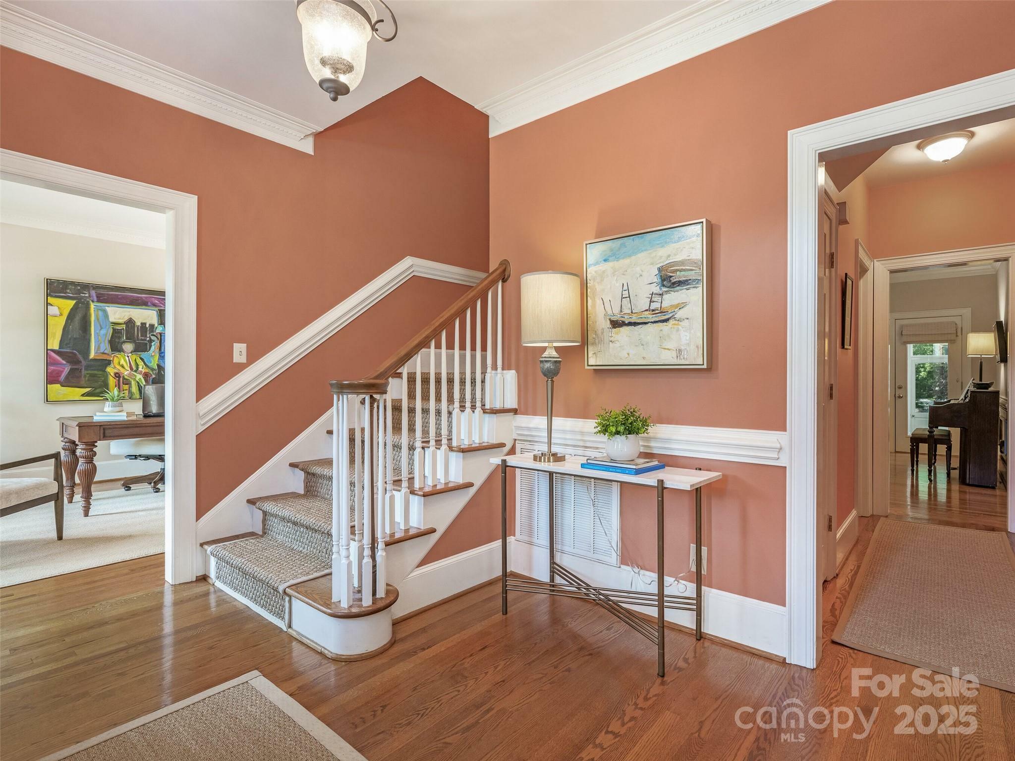 Property Photo: 4026 Sharon View Road NC 28226