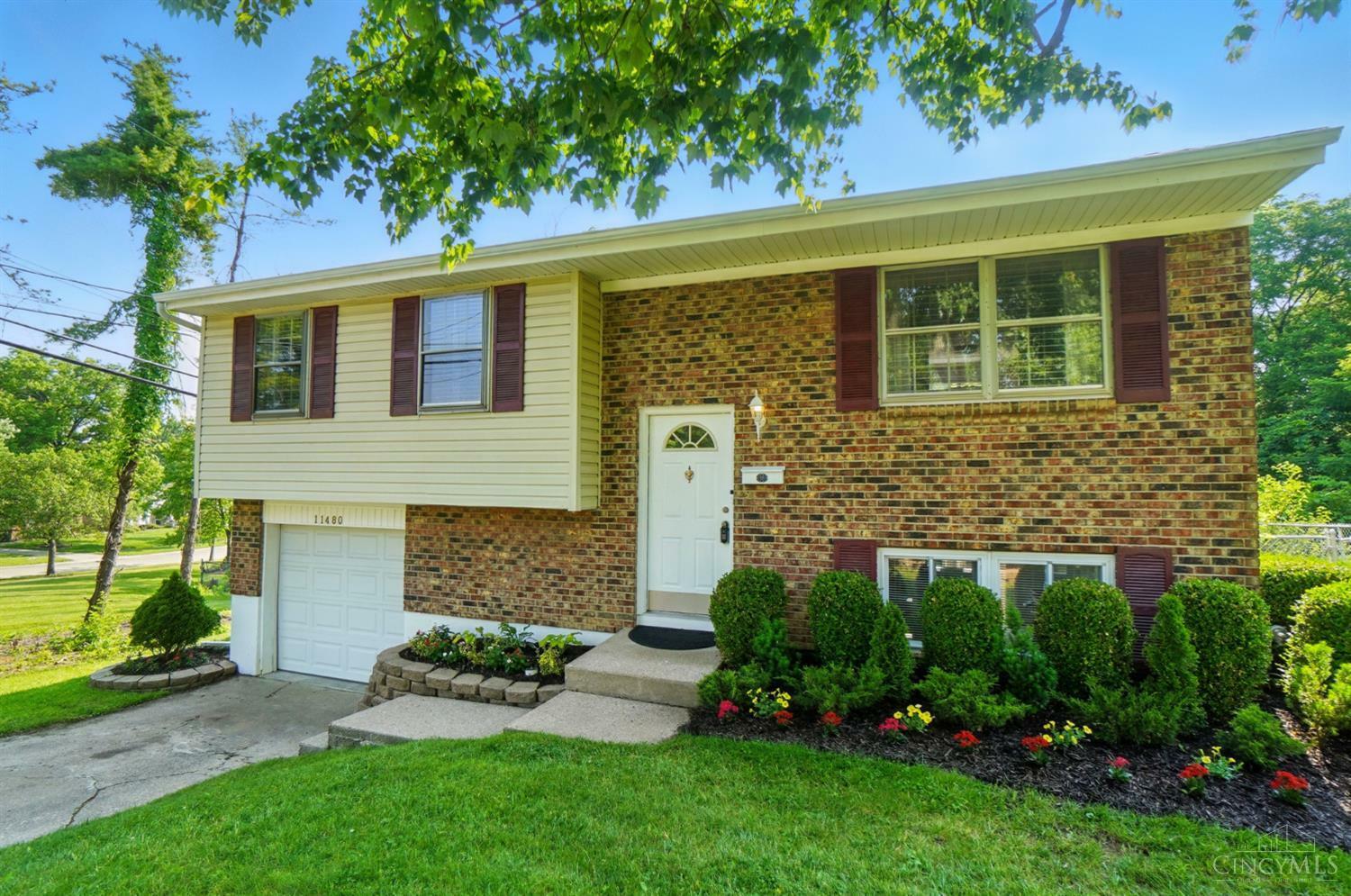 Property Photo: 11480 Riga Court OH 45240