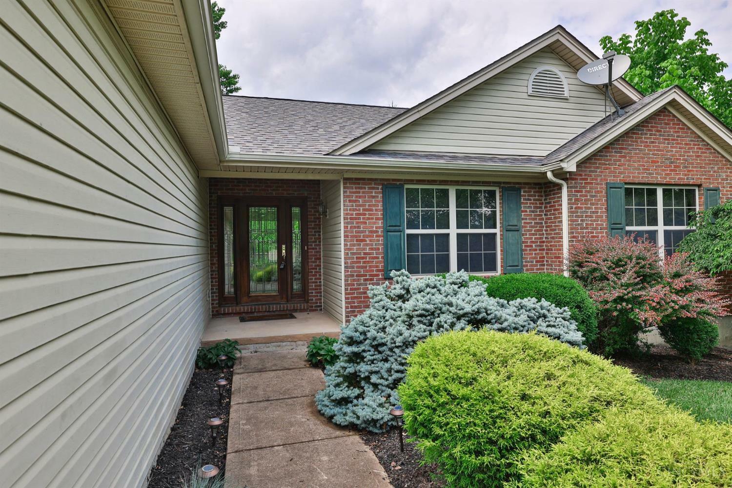 Property Photo: 628 Eagleview Drive IN 47025