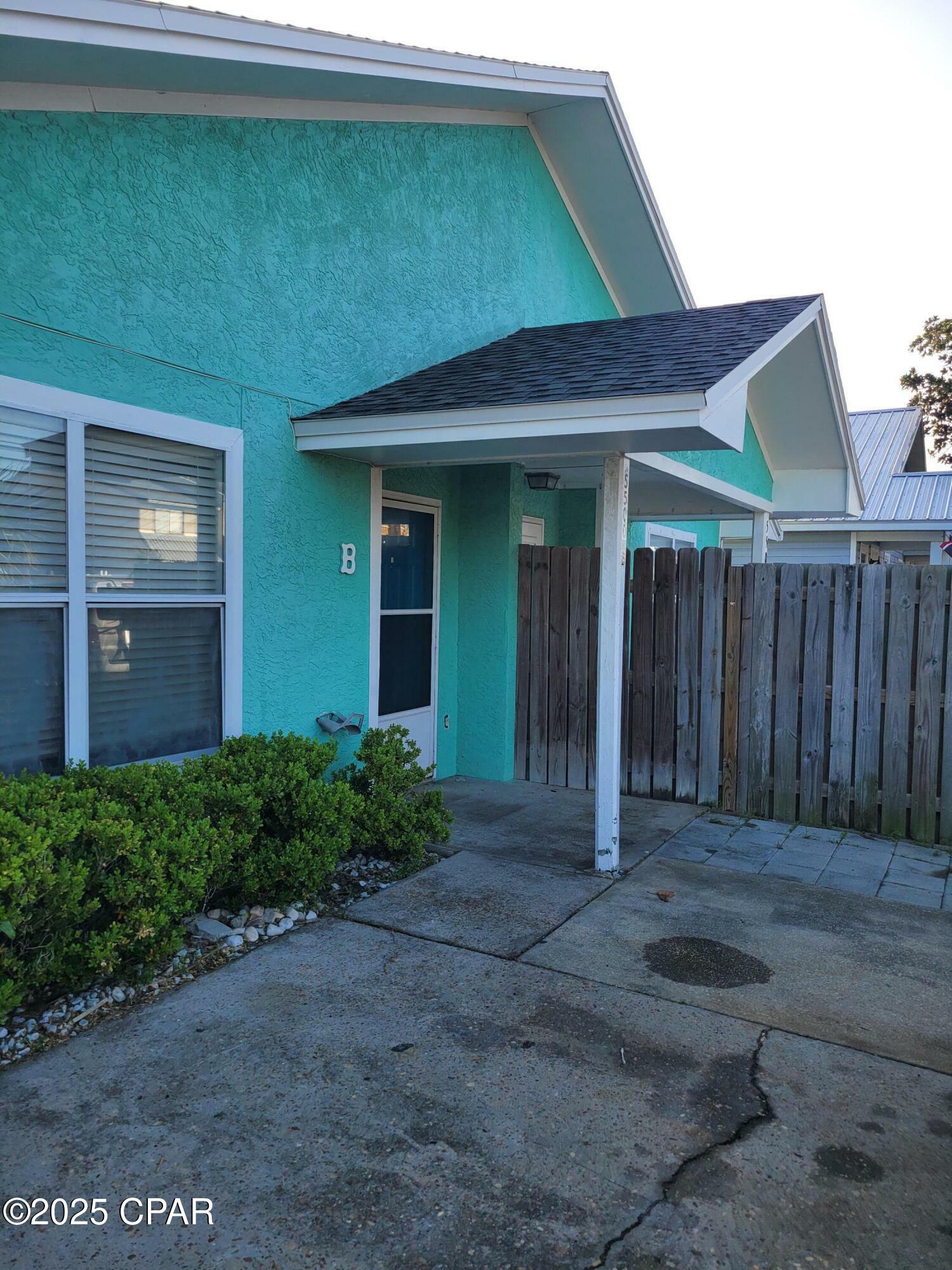 Property Photo: 5500 Sunset Avenue B FL 32408