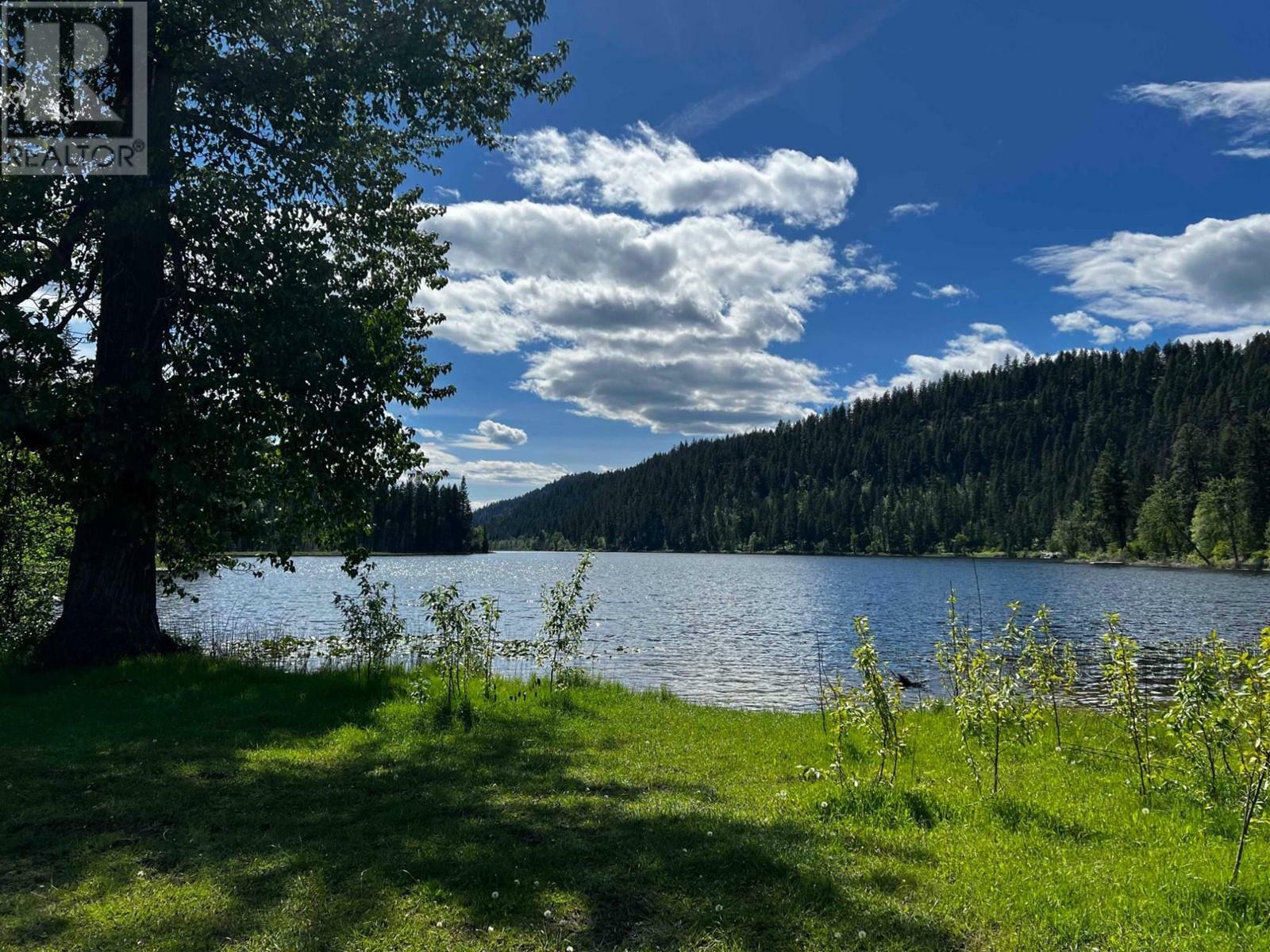 5031 Willow Road  Kamloops BC V0E 2P0 photo