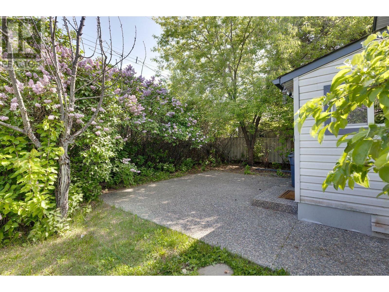 Property Photo: 1934 Ross Crescent BC V2M 1Y5