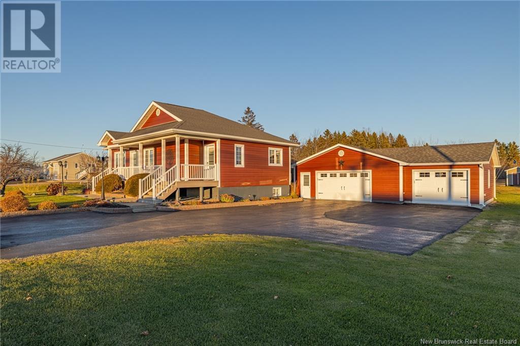 Photo de la propriété: 653 Rue Principale NB E8K 3X5