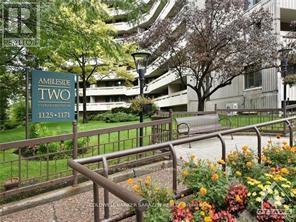 Property Photo: 1171 Ambleside Drive North 1801 ON K2B 8E1
