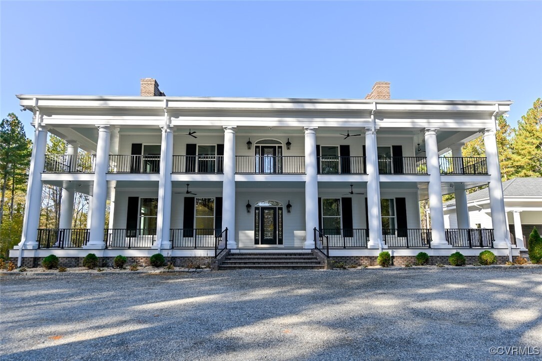 Property Photo: 7622 Farmville Road VA 23901
