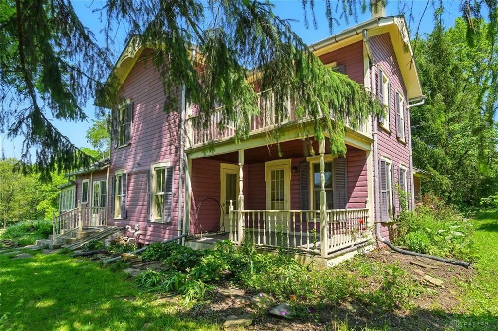 Property Photo:  8525 Dog Leg Road  OH 45414 