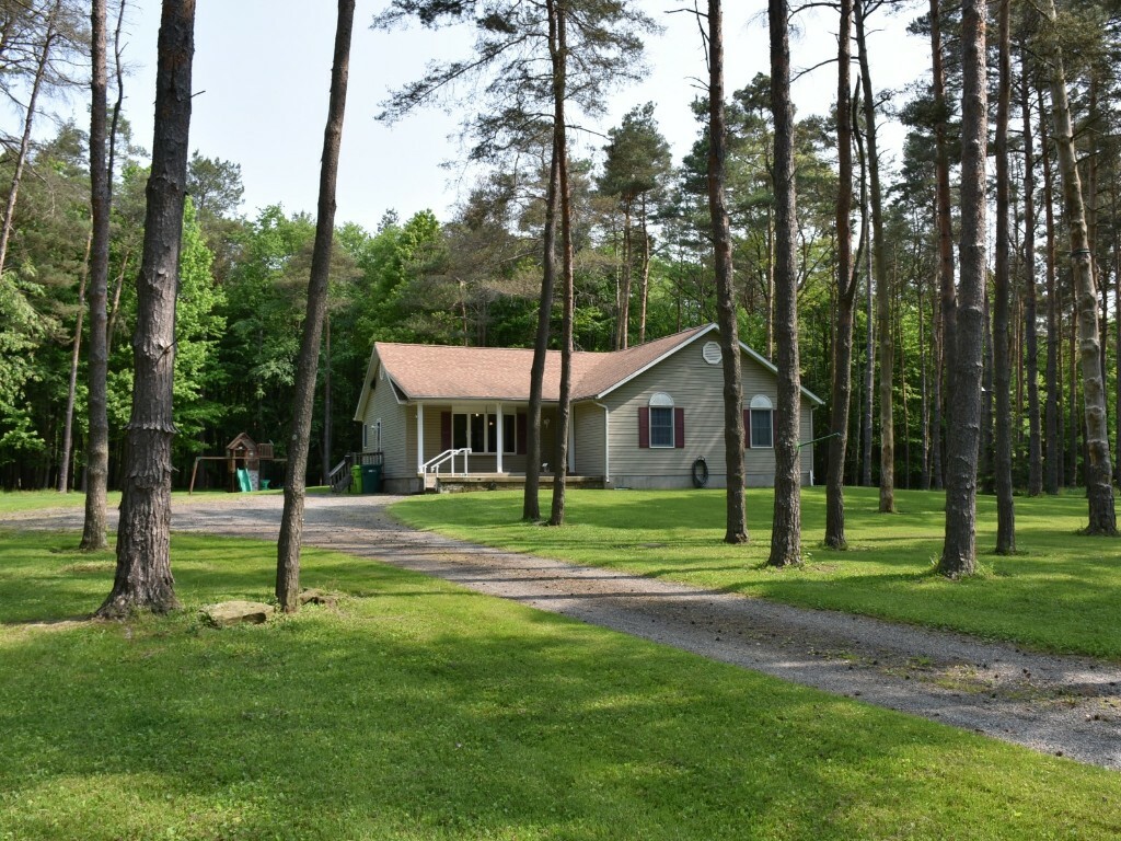 Property Photo: 16947 Lynn Road PA 16433