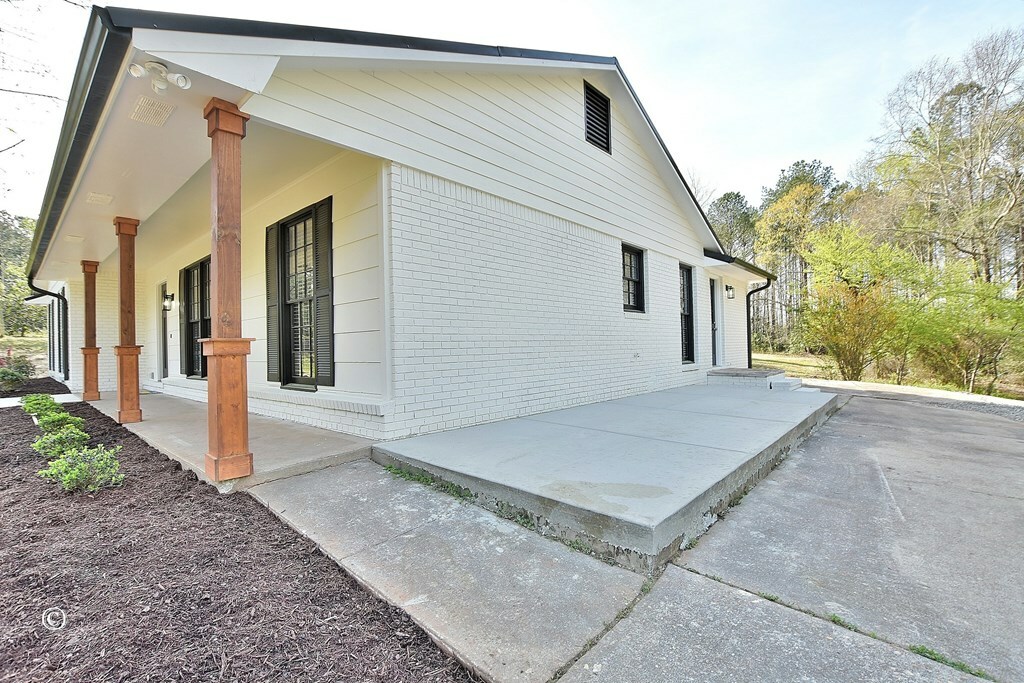 Property Photo: 385 Hudson Mill Circle GA 31811