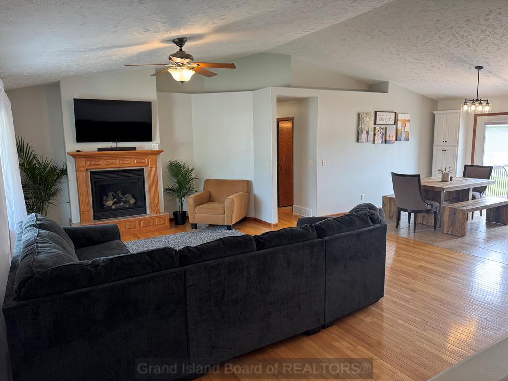 Property Photo: 4163 Texas Ave NE 68803