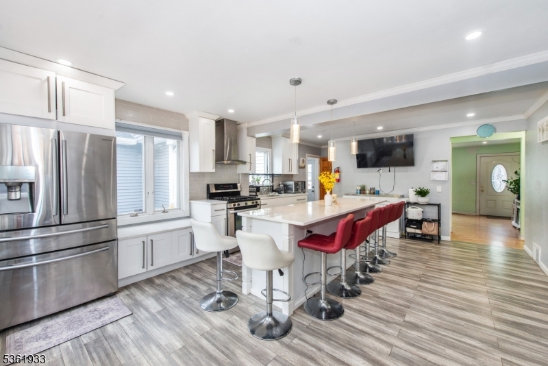 Property Photo: 30 Filbert Ln NJ 07083