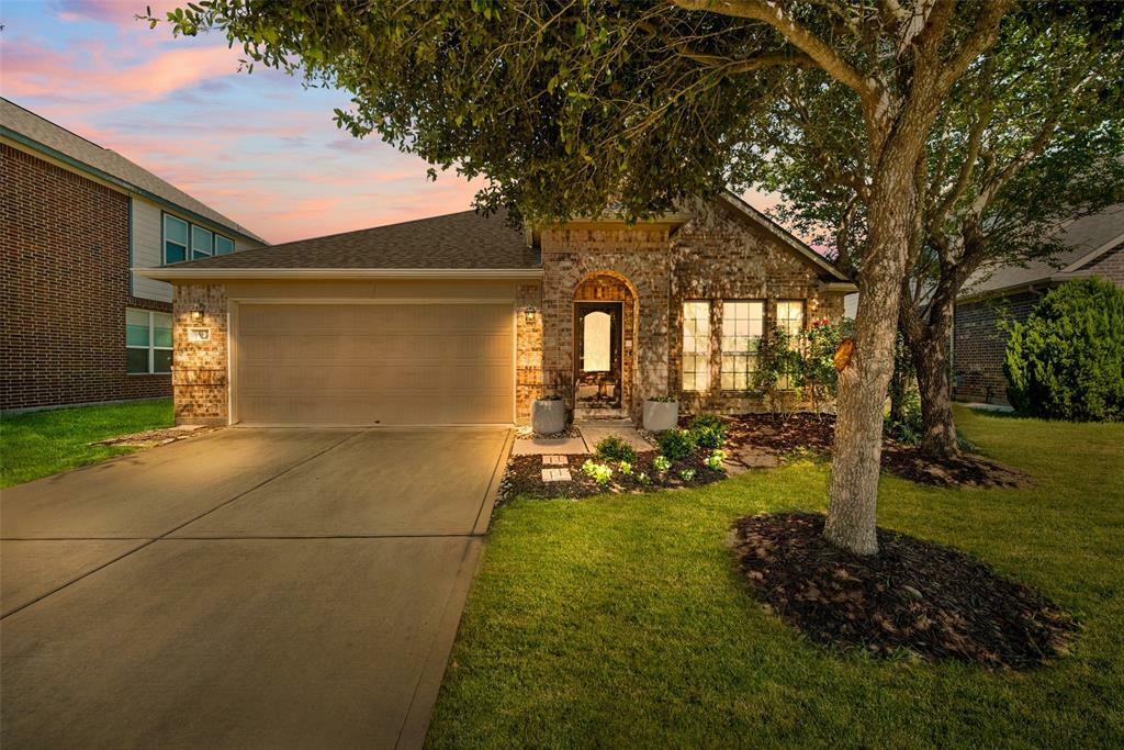 Property Photo: 9987 Ash Creek Court TX 77423