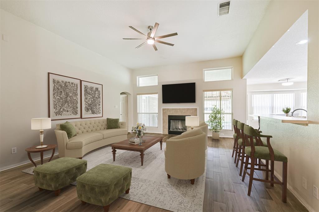 Property Photo: 3710 Bluebird Way TX 77584