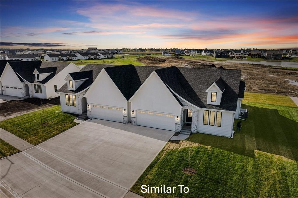 1529 Hazel Street  Pella IA 50219 photo