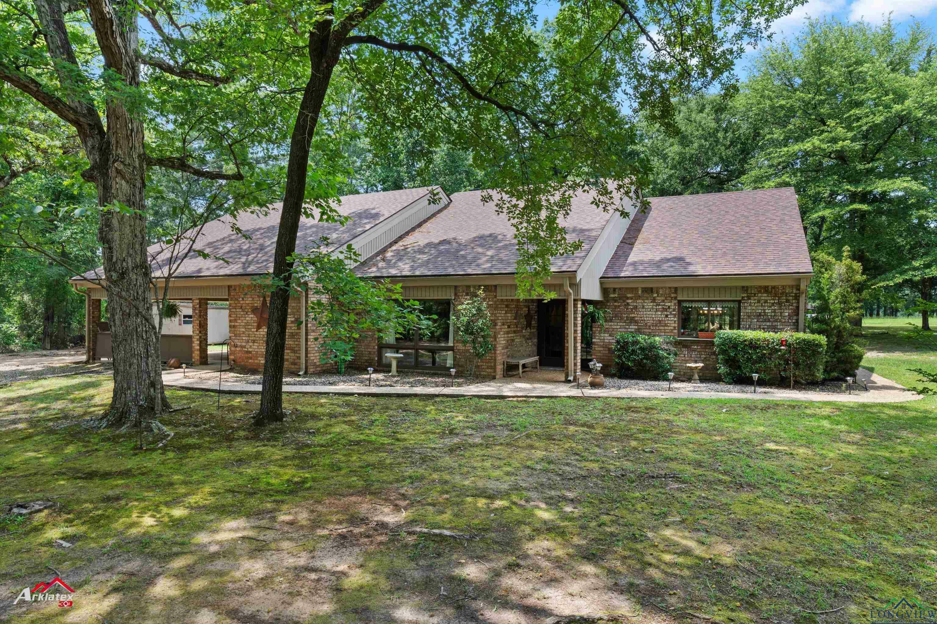 529 Munden Dance Hall Rd  Marshall TX 75672 photo
