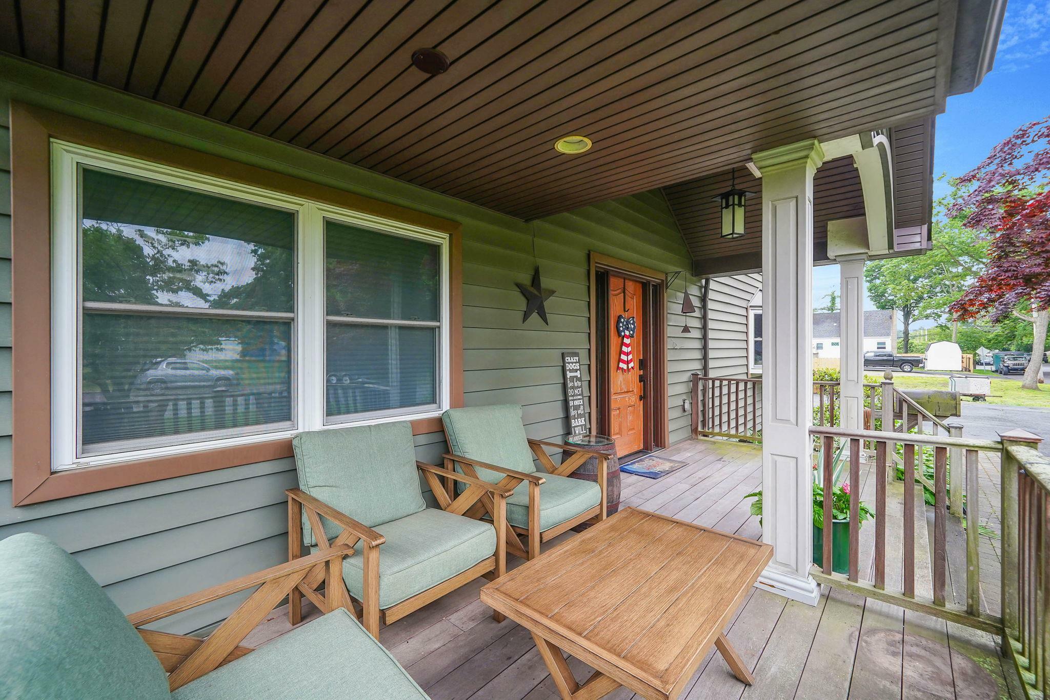 Property Photo:  800 Bay Shore Avenue  NY 11795 