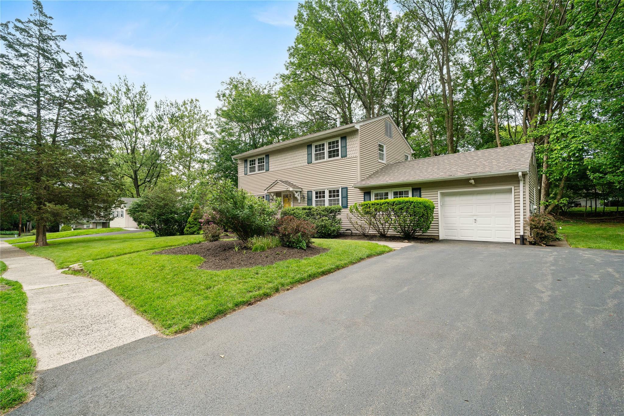 Property Photo: 348 E Central Avenue NY 10965