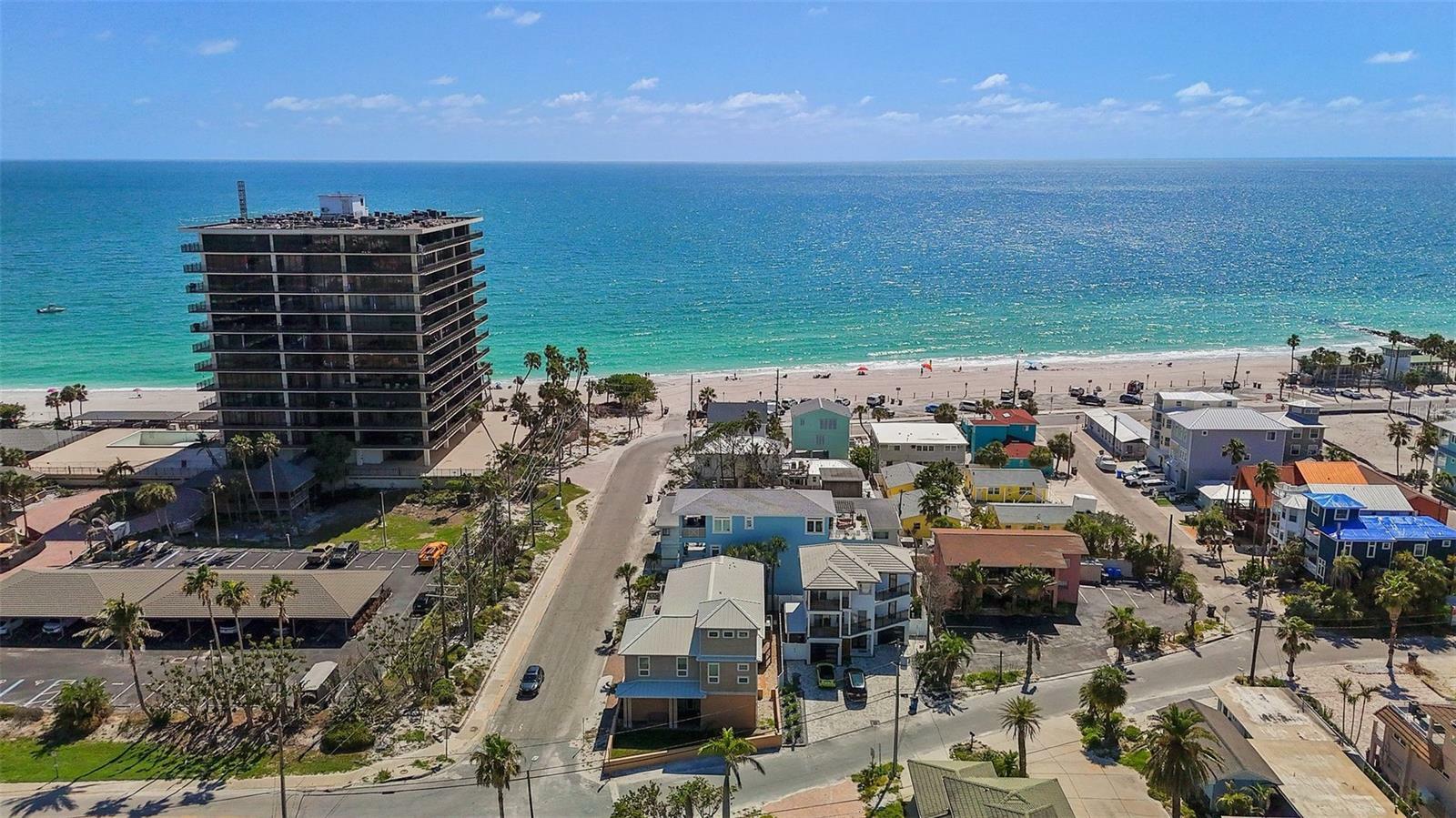 Property Photo: 44 77th Avenue FL 33706