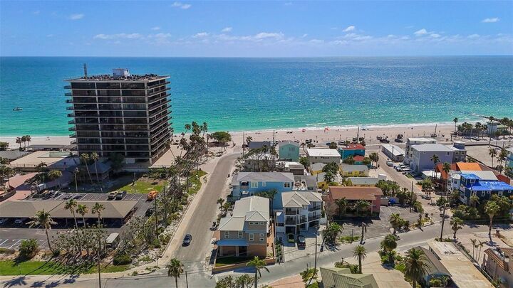 Property Photo: 44 77th Avenue FL 33706