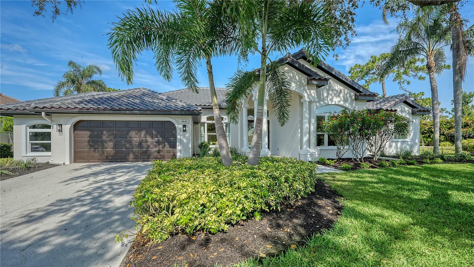 Property Photo: 6641 Saint James Crossing FL 34201