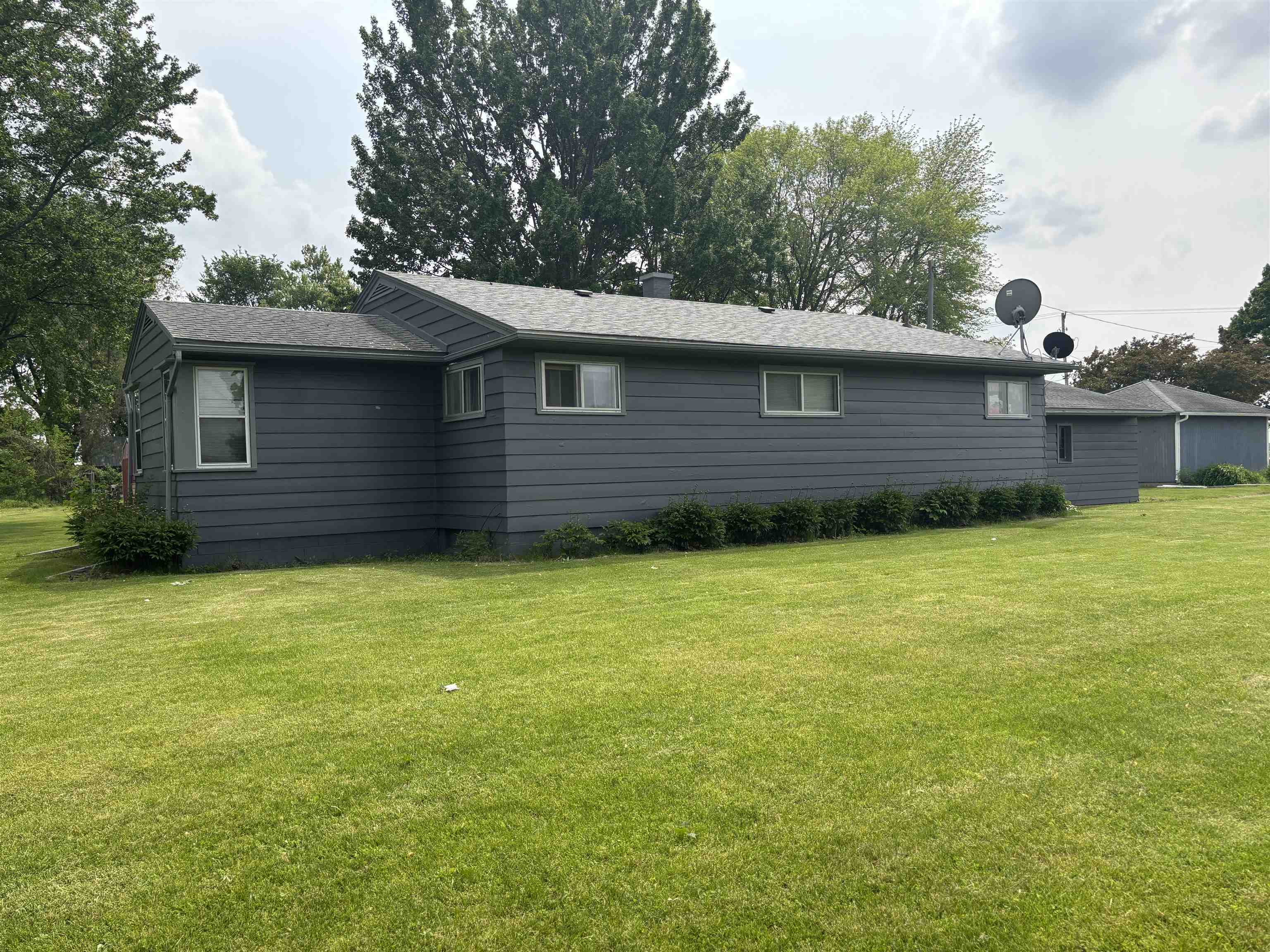 Property Photo: 73 S Tuscola Road MI 48708-9644