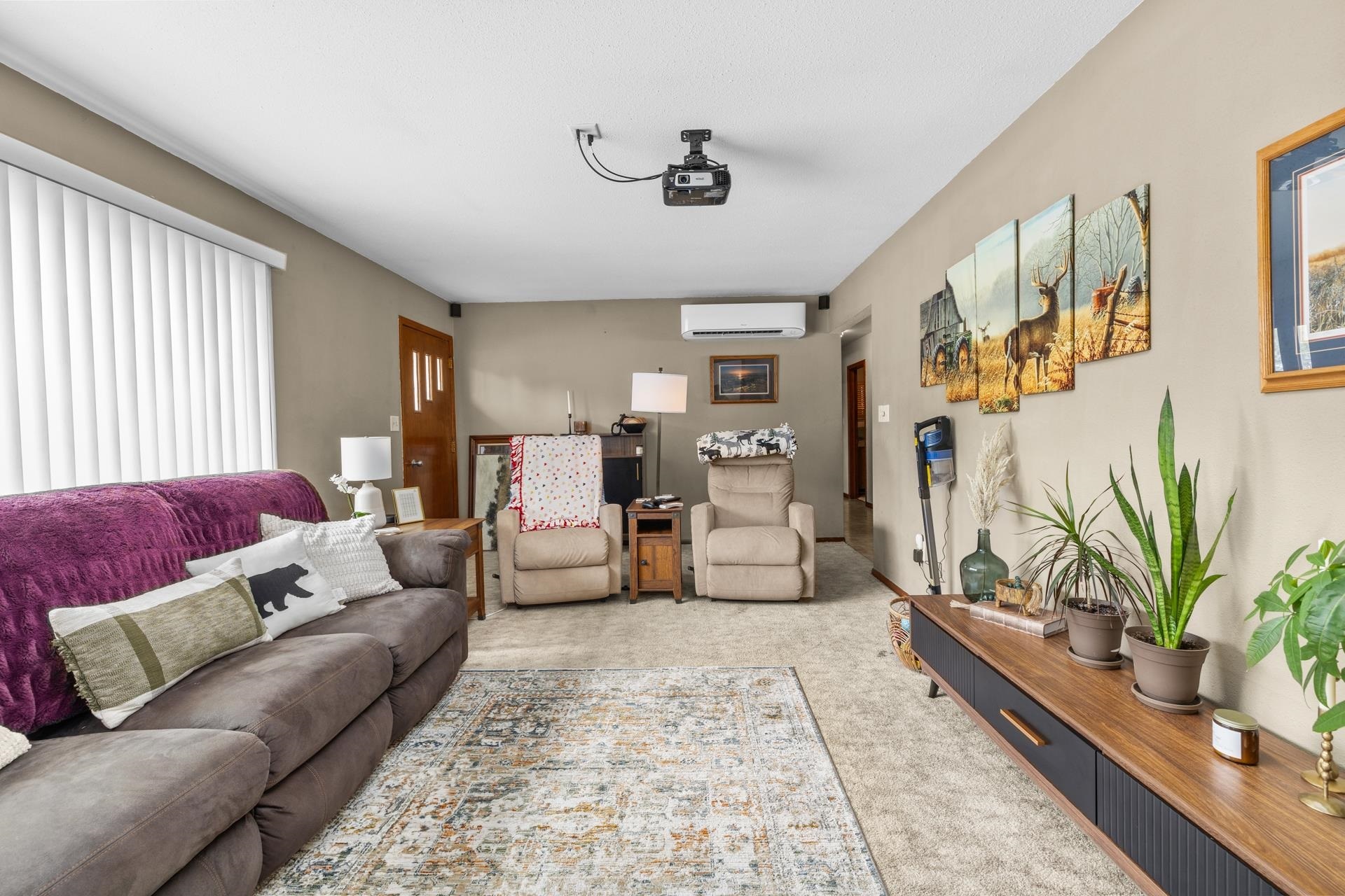 Property Photo: 405 2nd St NE ND 58746