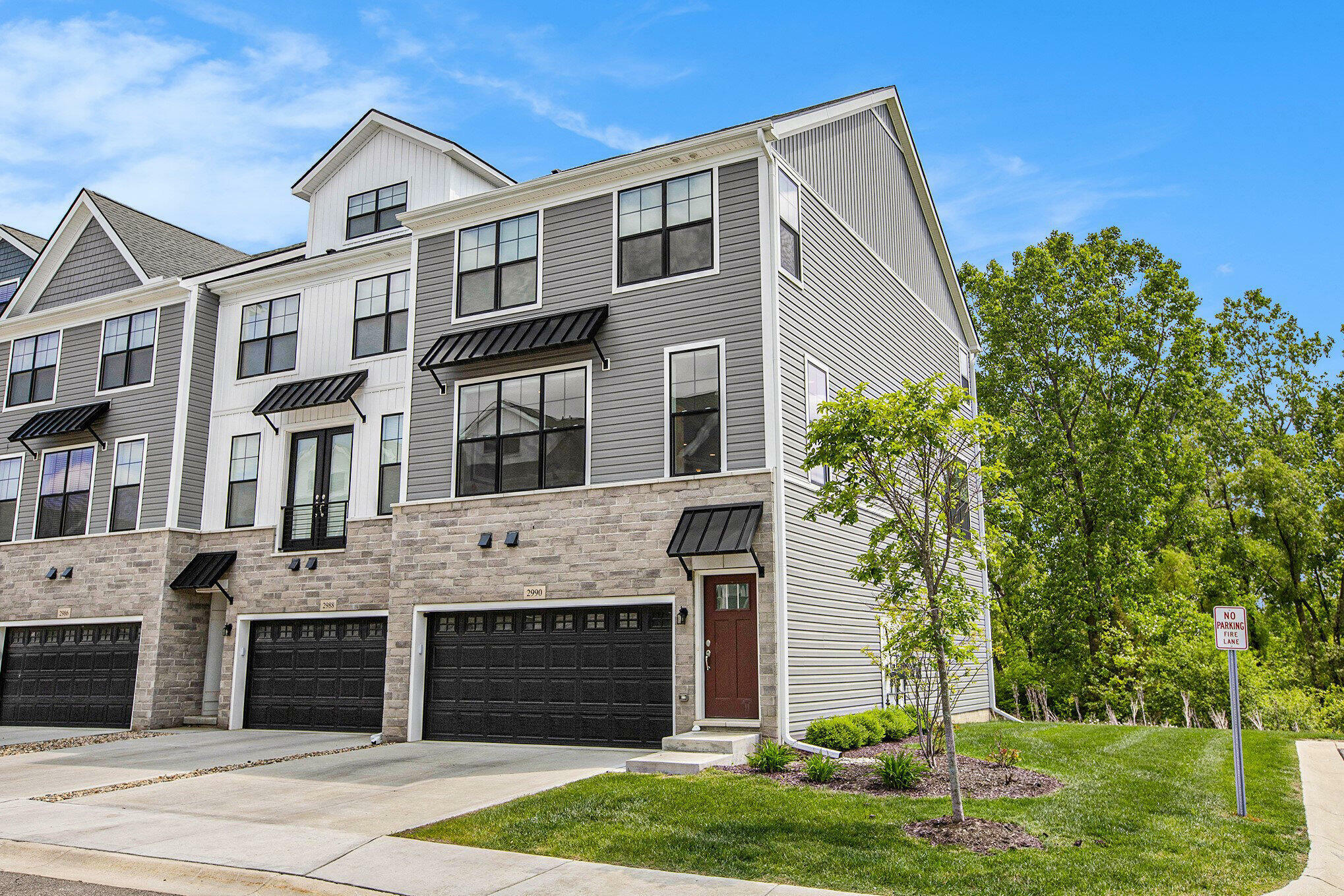 Property Photo: 2990 Stoke Way MI 48105