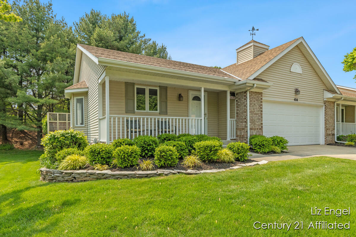 Property Photo: 458 Amity Street MI 49406