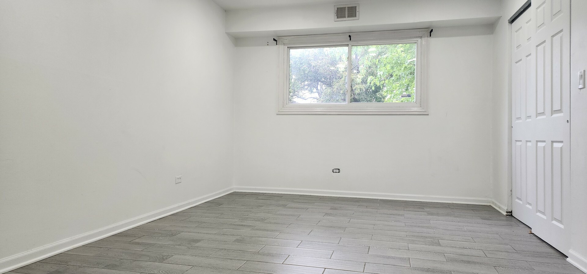 Property Photo: 2300 Beau Monde Lane 103 IL 60532