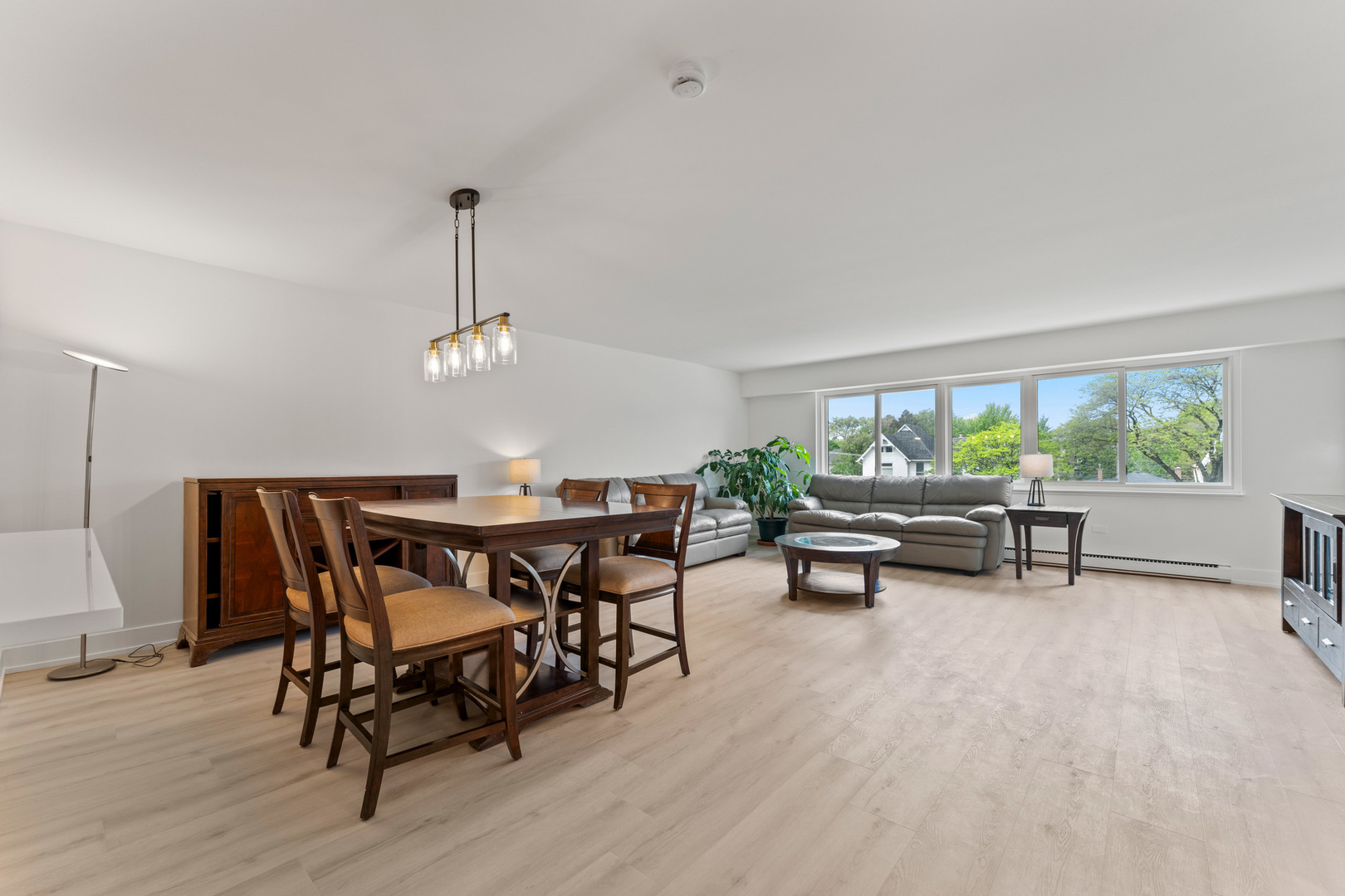 Property Photo: 141 N La Grange Road 303 IL 60525