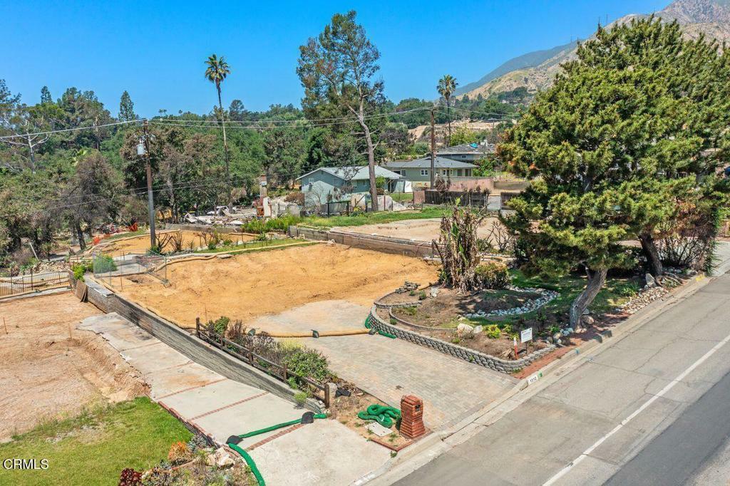 Property Photo: 1312 E Loma Alta Drive CA 91001