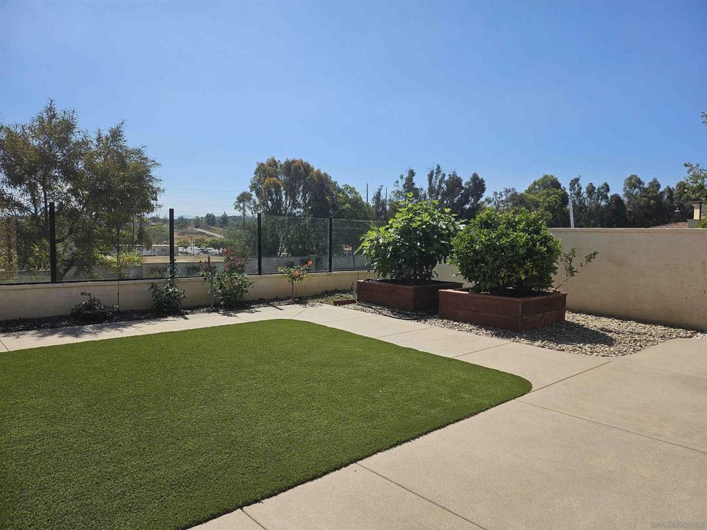 Property Photo: 16231 Sunny Summit Dr CA 92127