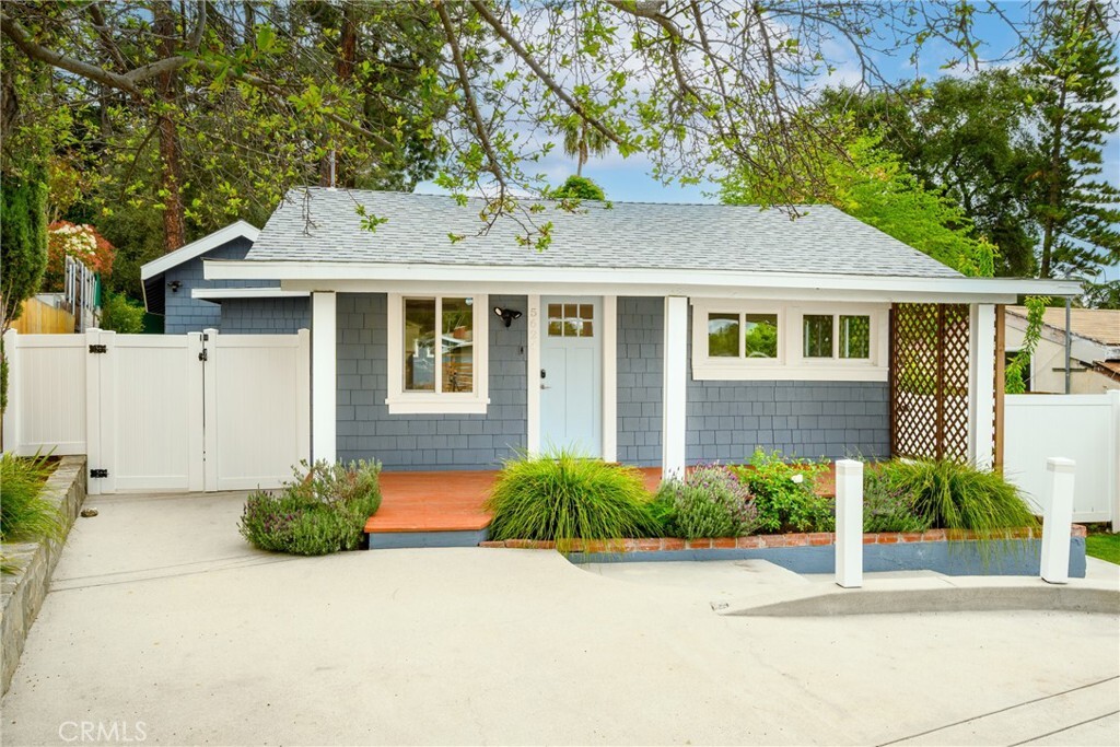 5624 Freeman Avenue  La Crescenta CA 91214 photo
