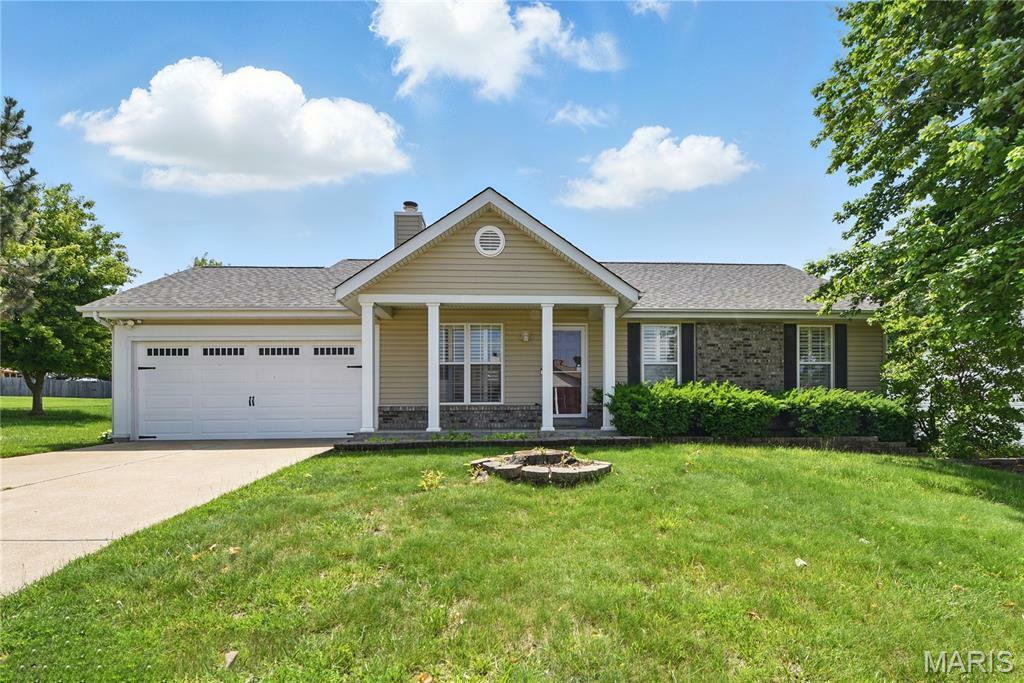 Property Photo: 235 Briar Valley Court S MO 63304