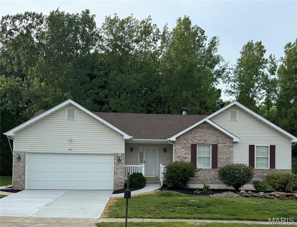 Property Photo:  360 Keystone Drive  MO 63026 