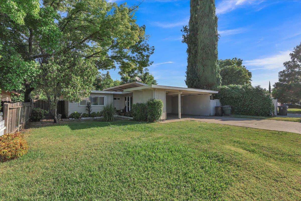 Property Photo:  2021 W Swain Road  CA 95207 