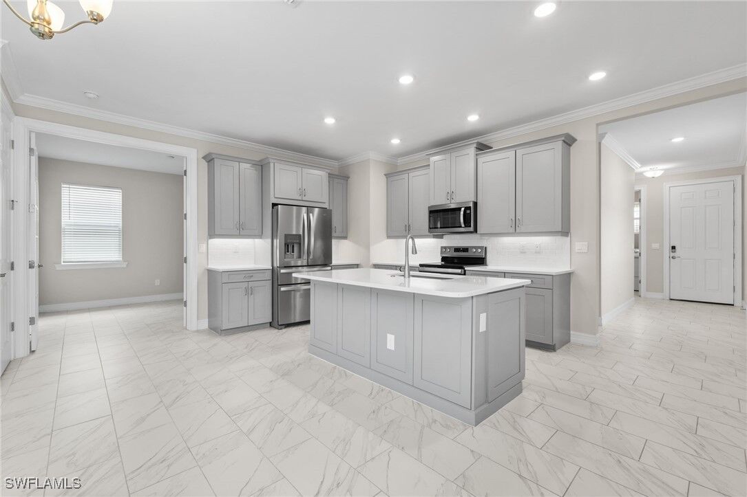 Property Photo:  16760 Seasons Coast Drive  FL 34135 