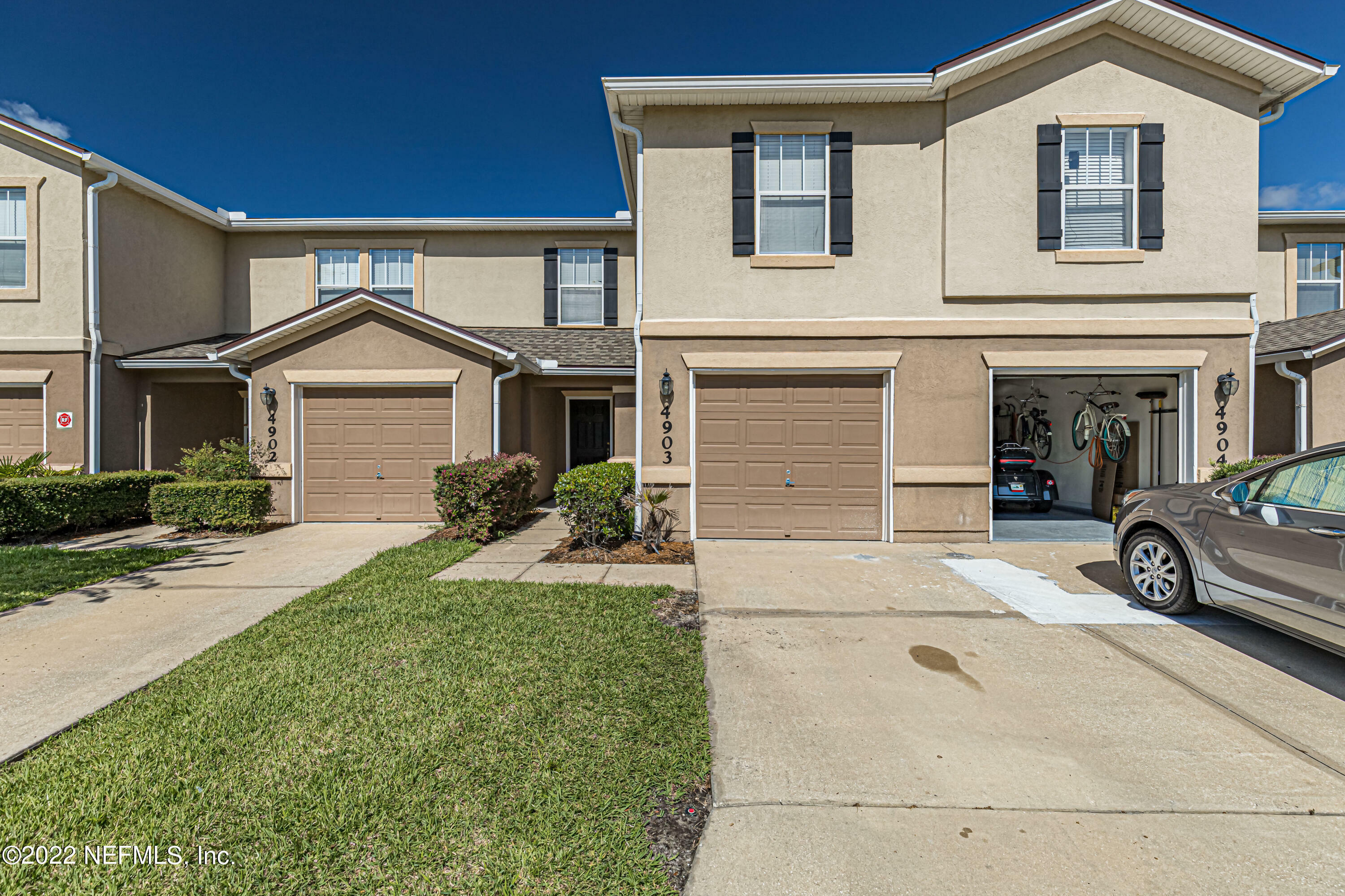 Property Photo: 1500 Calming Water Drive 4903 FL 32003