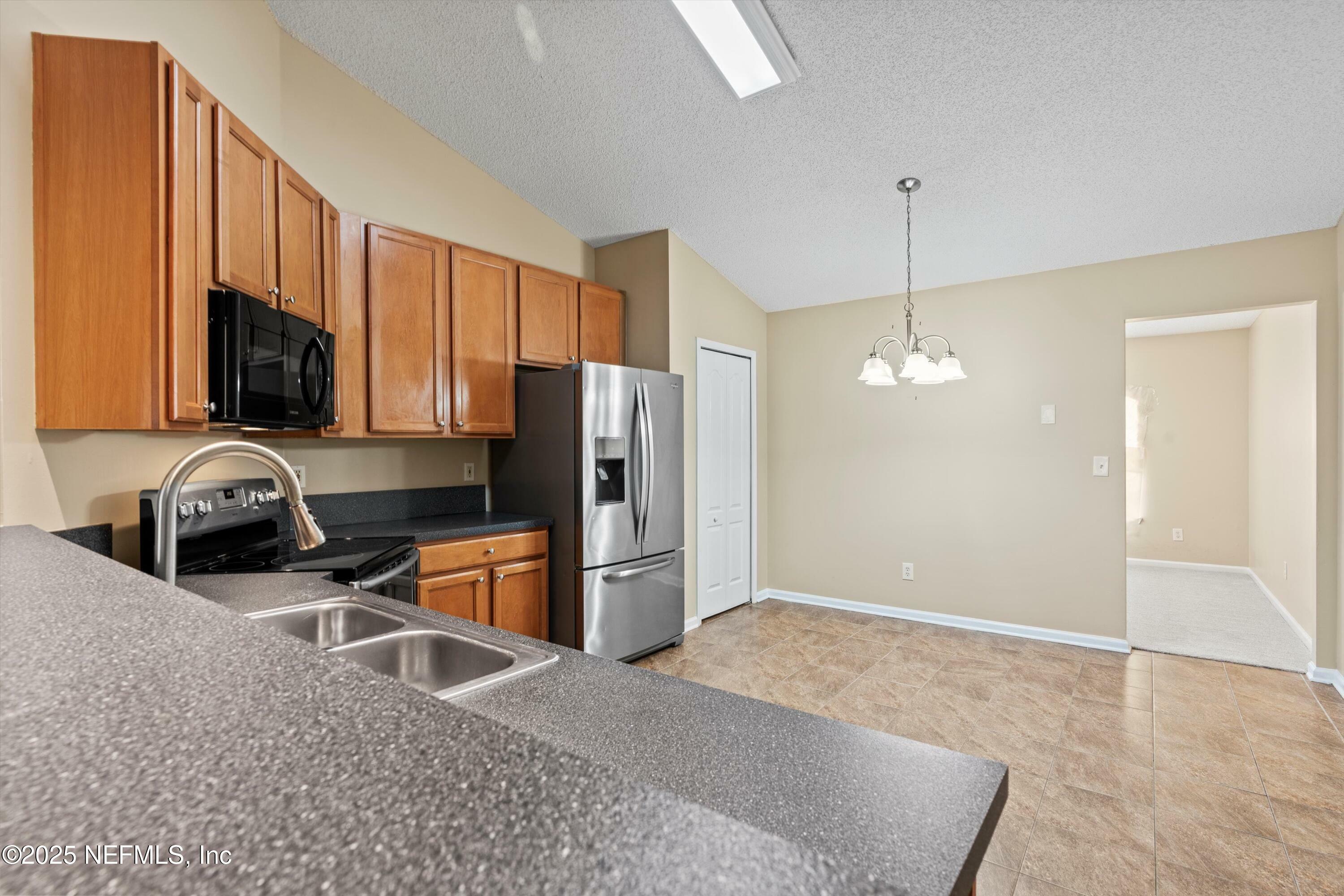 Property Photo: 6276 Plantation Bay Drive N FL 32244