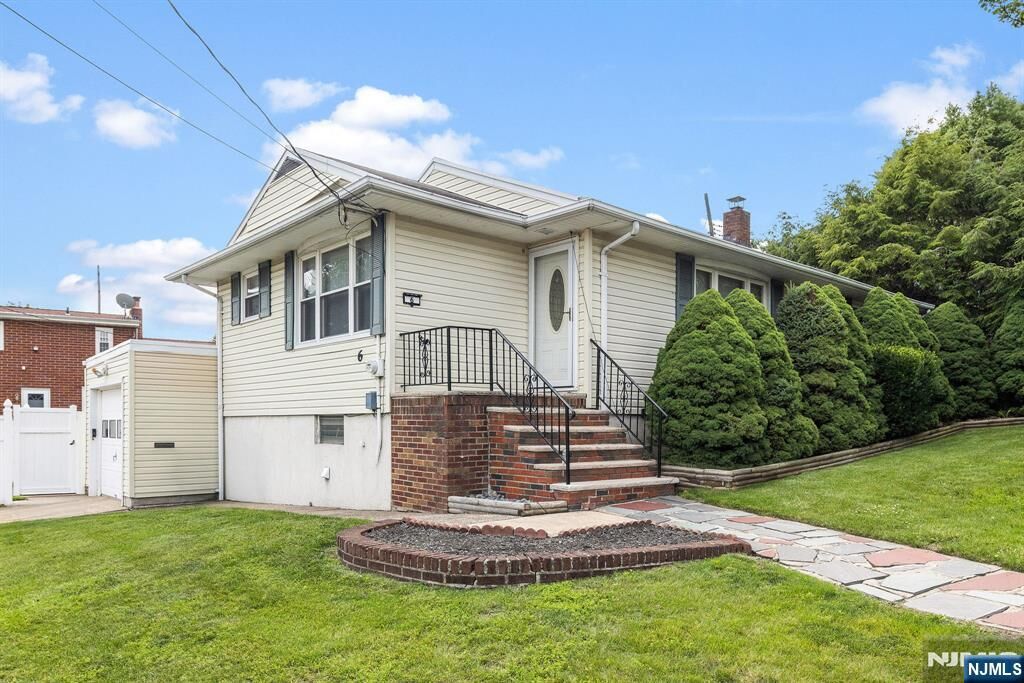 Property Photo: 6 Gail Place NJ 07094