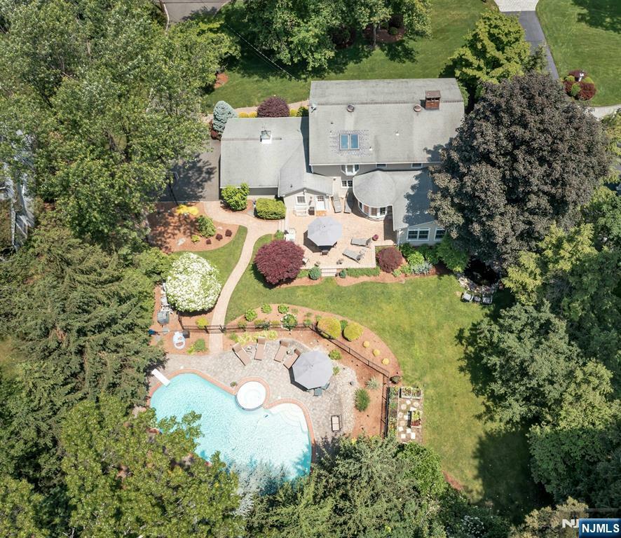 Property Photo: 418 Carlton Road NJ 07481