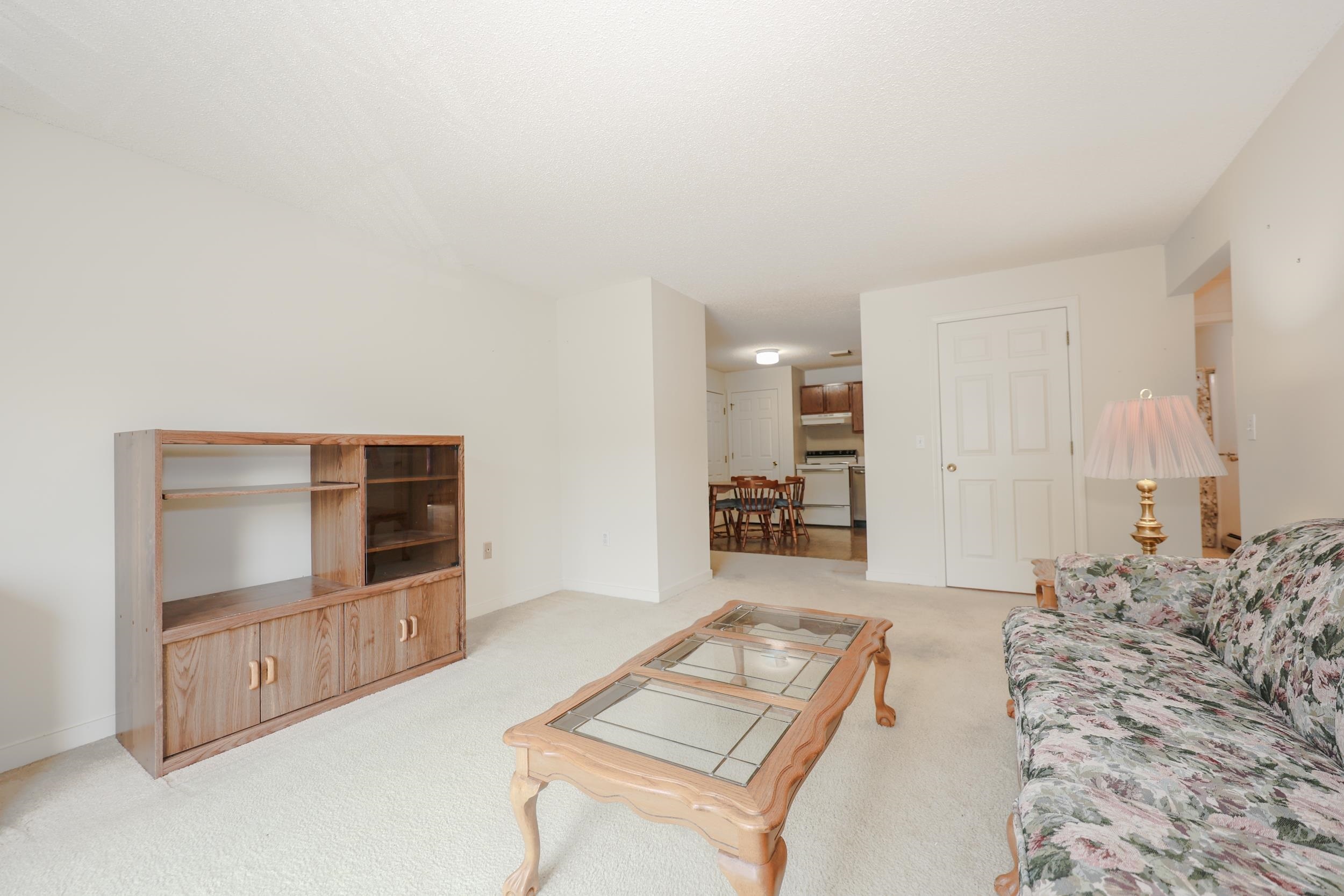 Property Photo: 11 Northbrook Drive NH 03102
